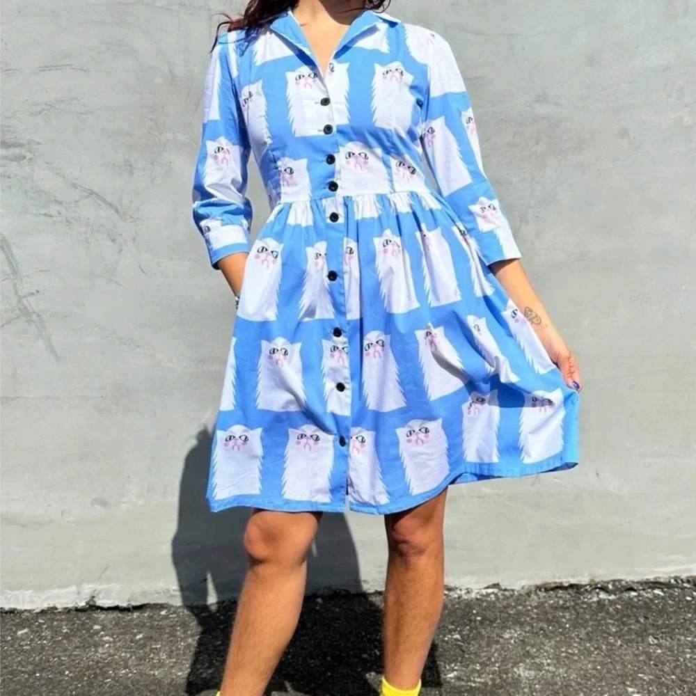 Nooworks Grumpy Cat Dress size L Betty cut Button Front Novelty
